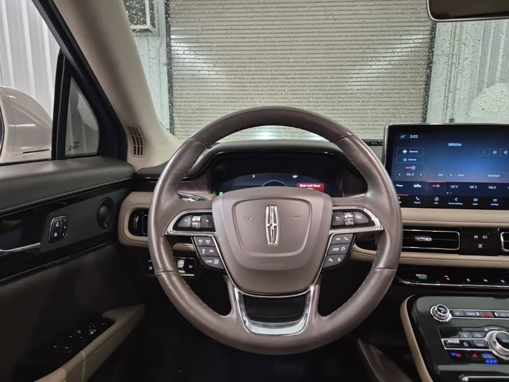 Used 2022 Lincoln Nautilus Reserve w/ Equipment Group 201A image 34