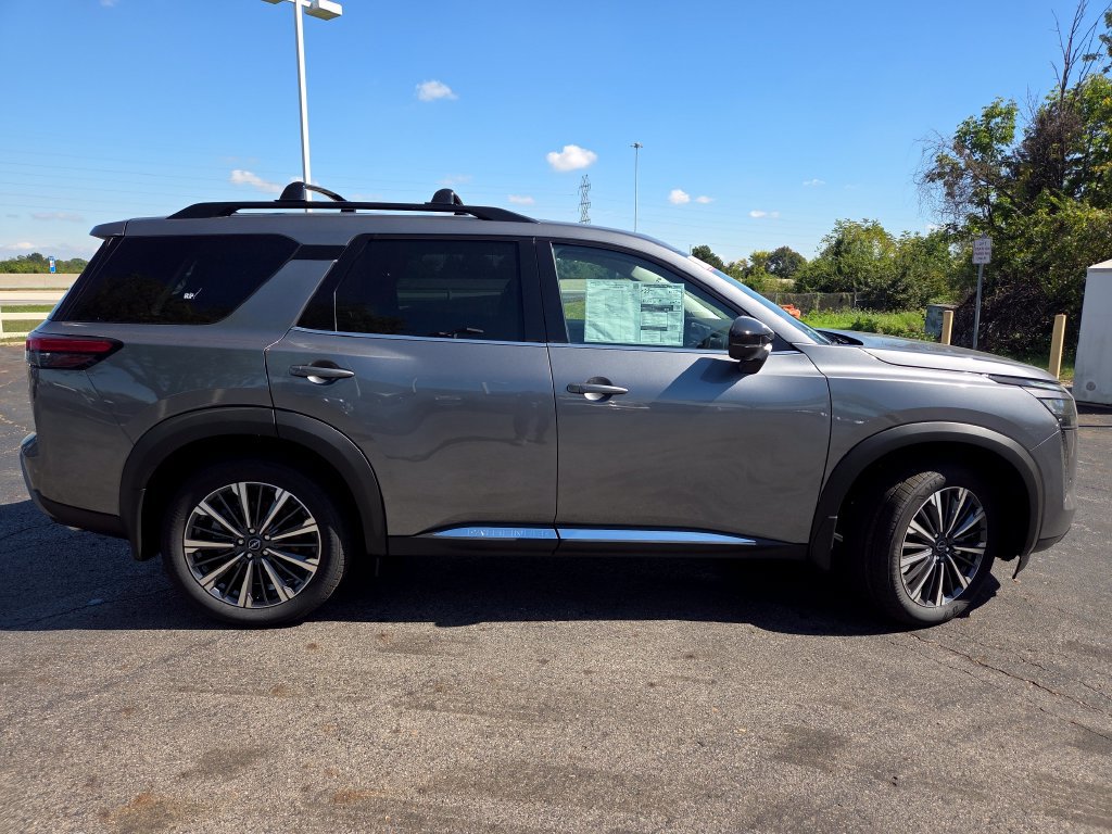 New 2026 Nissan Pathfinder Platinum w/ Accent Package AWD/4WD image 26
