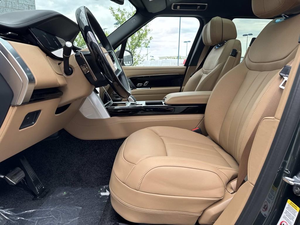 New 2026 Land Rover Range Rover Long Wheelbase Autobiography AWD/4WD image 20