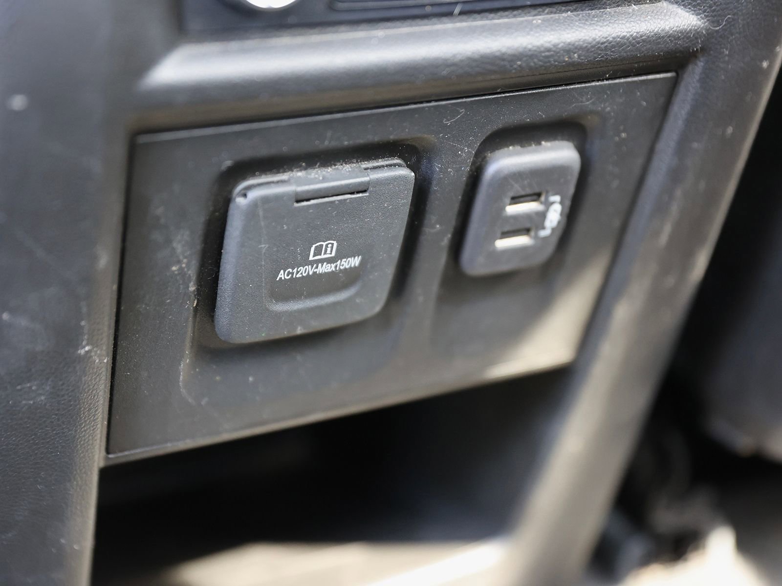 Used 2019 Chevrolet Traverse RS w/ LPO, Floor Liner Package AWD/4WD image 26
