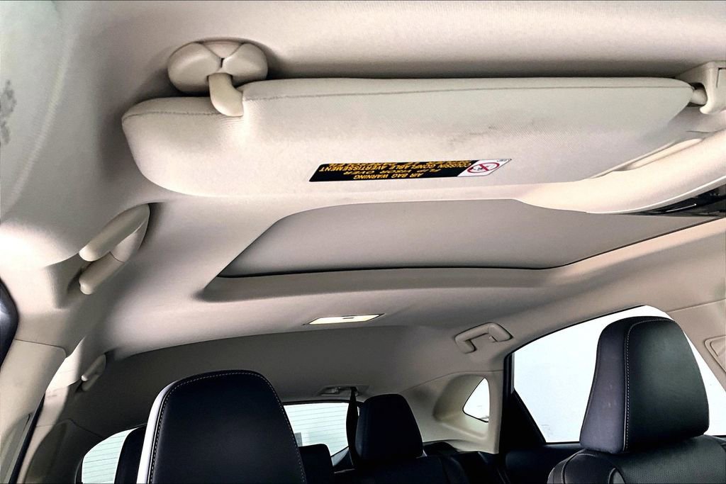 Used 2016 Lexus NX 300h AWD w/ Luxury Package image 23