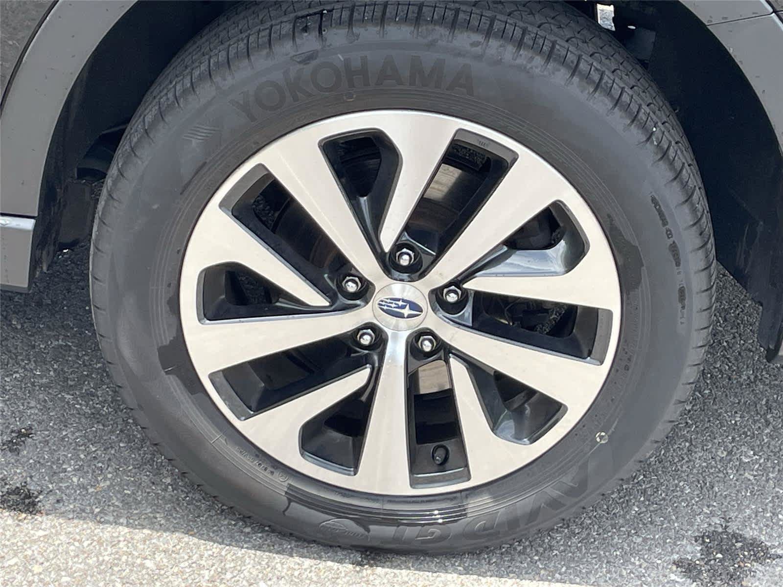 Used 2022 Subaru Outback Premium AWD/4WD image 11