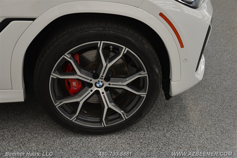 Used 2022 BMW X6 xDrive40i w/ M Sport Package AWD/4WD image 47