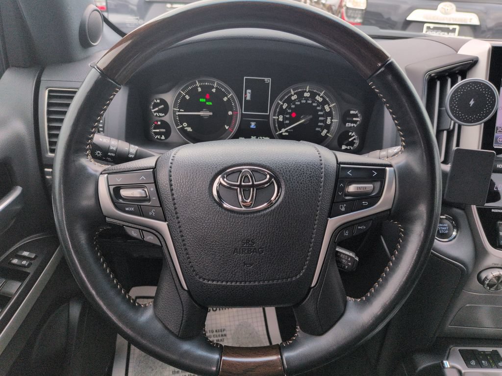 Certified 2020 Toyota Land Cruiser Heritage Edition AWD/4WD image 14