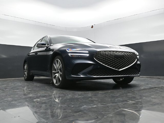 Used 2025 Genesis G70 2.5T AWD/4WD image 47