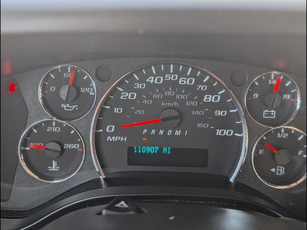 Used 2023 GMC Savana 2500 w/ Driver Convenience Package image 10