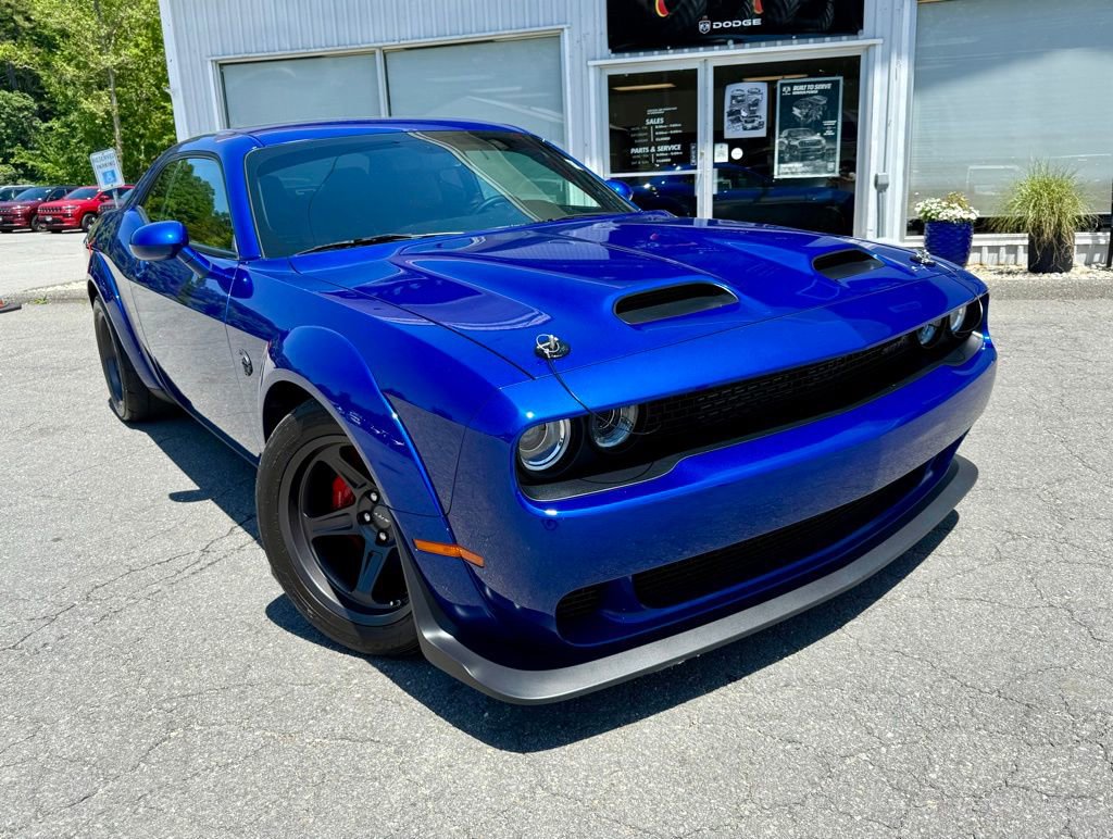 Used 2022 Dodge Challenger SRT Super Stock image 3