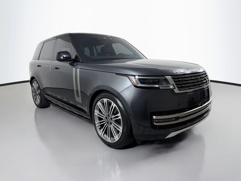 Certified 2025 Land Rover Range Rover SE AWD/4WD image 3