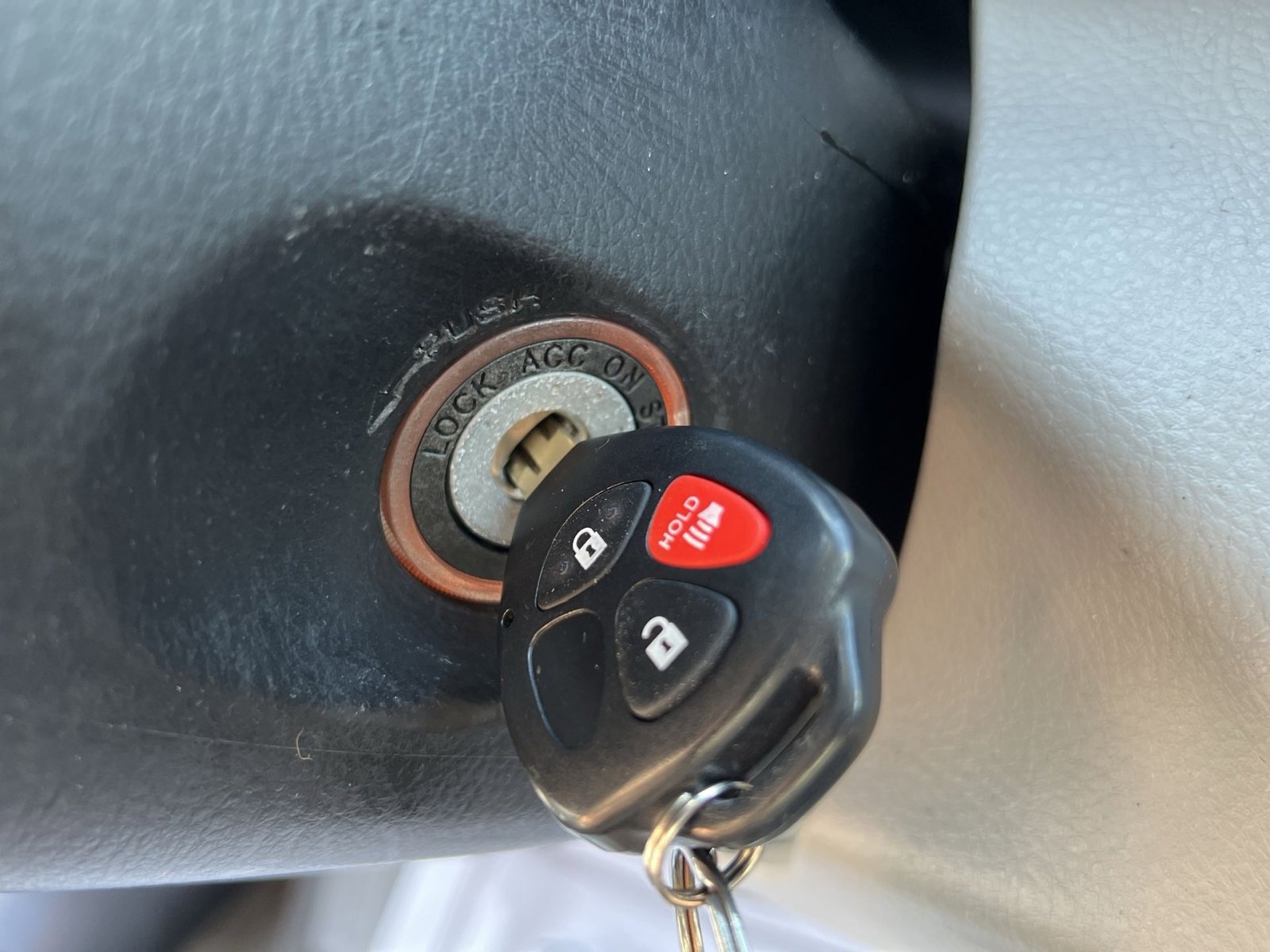 Used 2007 Toyota RAV4 Base image 23