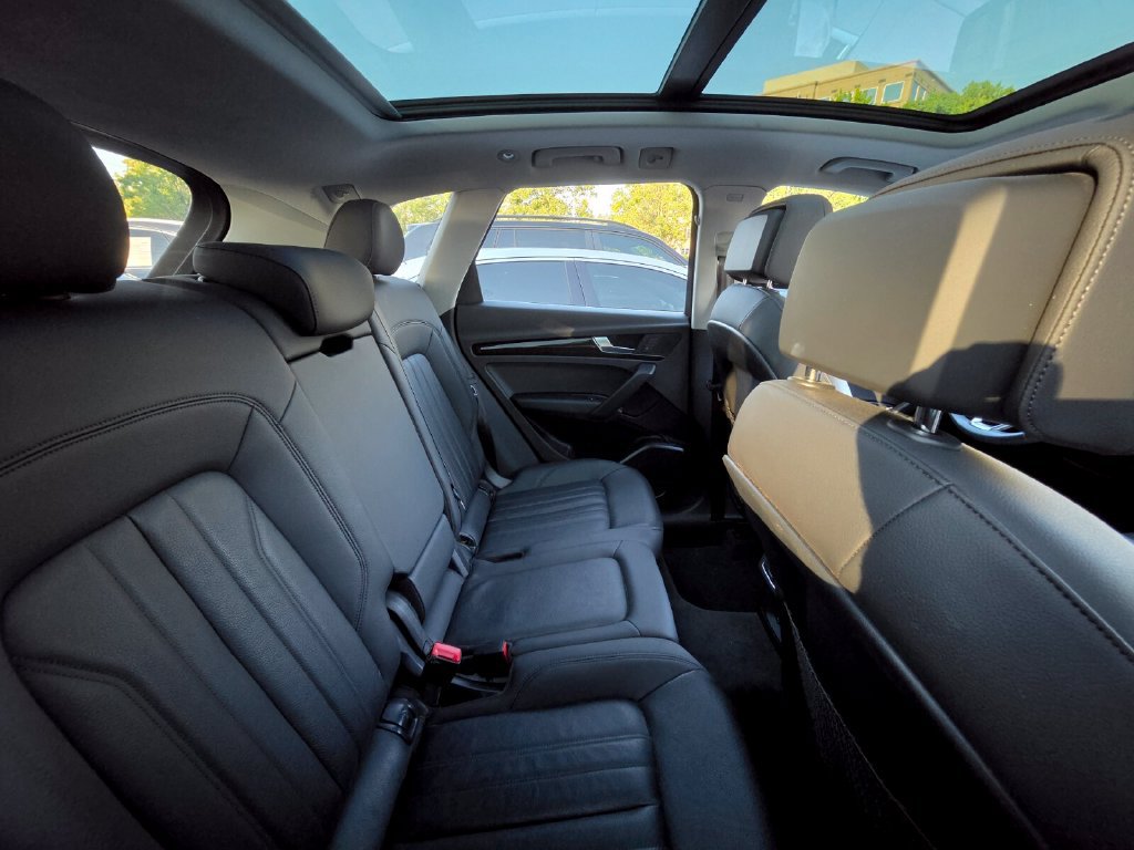 Used 2019 Audi Q5 Premium Plus AWD/4WD image 9