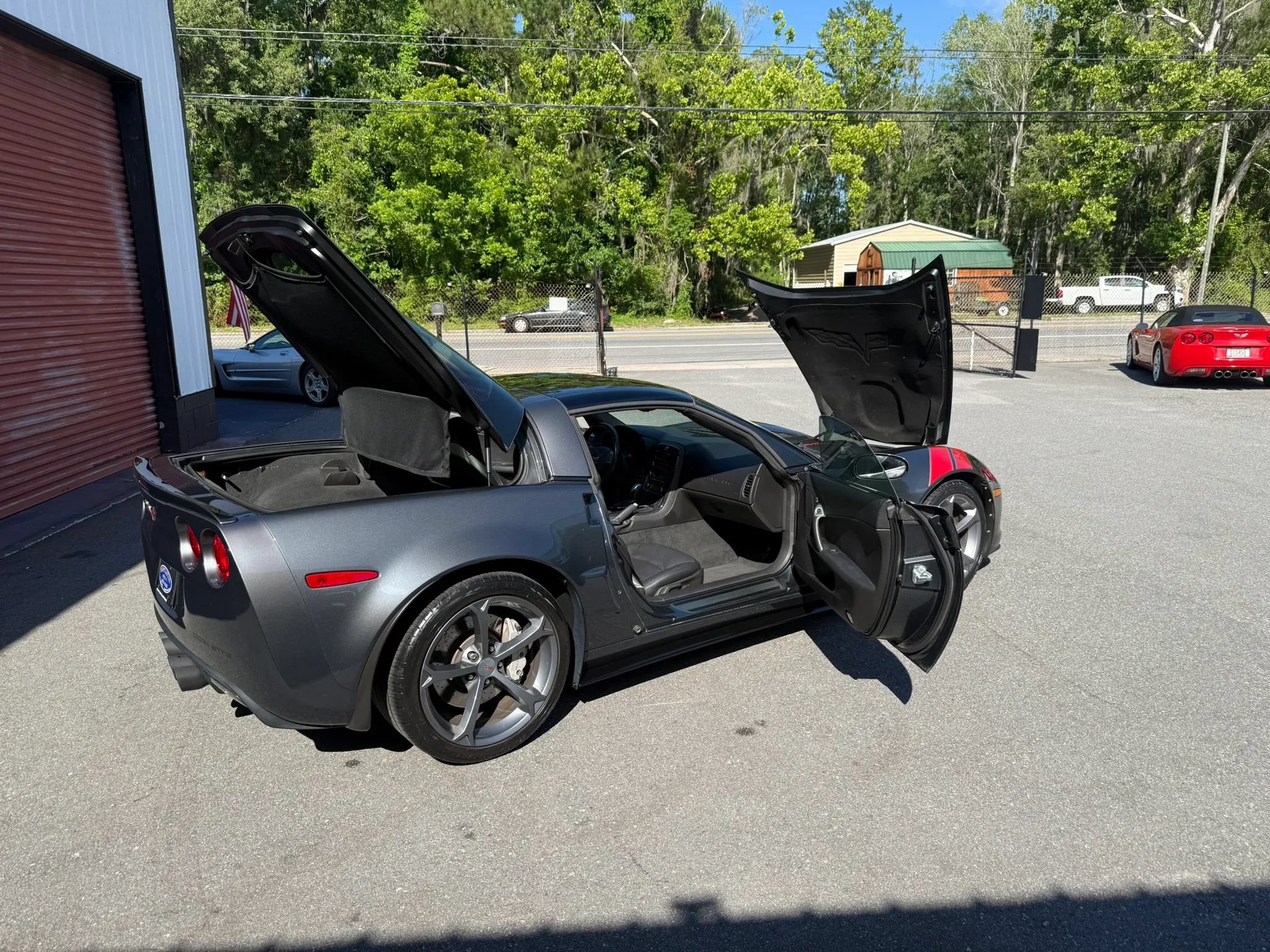Used 2010 Chevrolet Corvette Grand Sport w/ Preferred Equipment Group RWD image 23