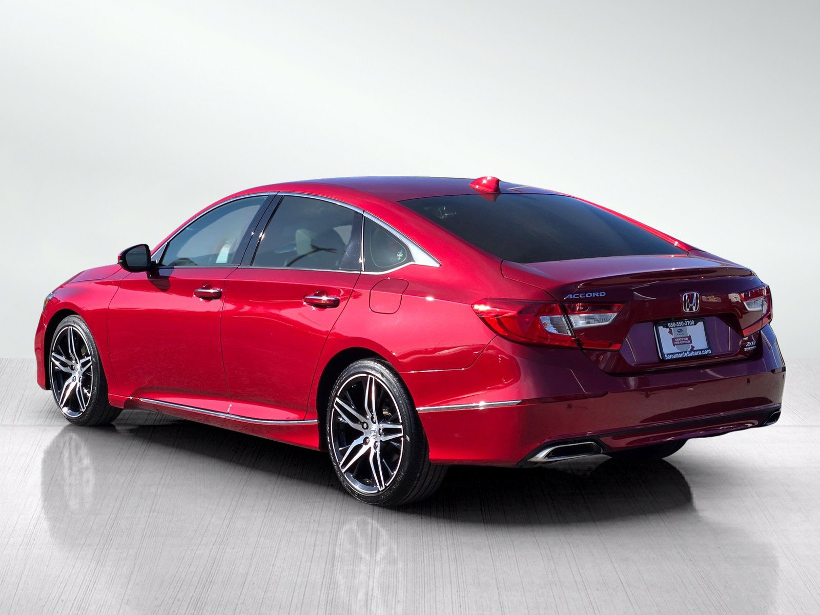 Used 2022 Honda Accord Touring image 6