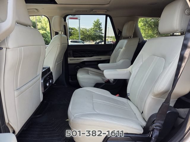 Used 2018 Ford Expedition Platinum AWD/4WD image 11