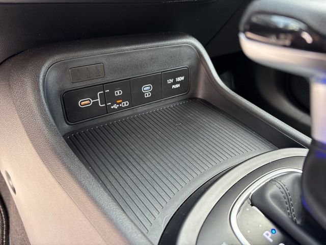 Used 2026 Hyundai Kona SE image 18