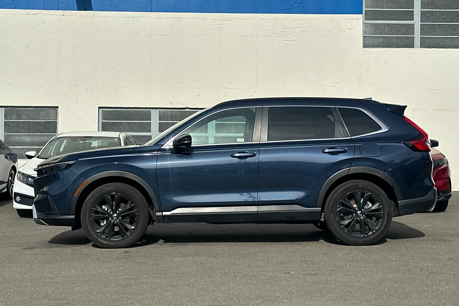 Used 2024 Honda CR-V Sport Touring image 8