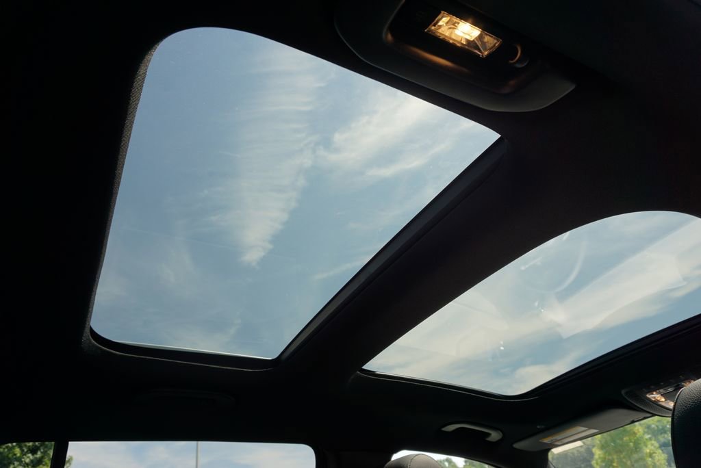 New 2025 Mercedes-Benz GLB 250 4MATIC image 59