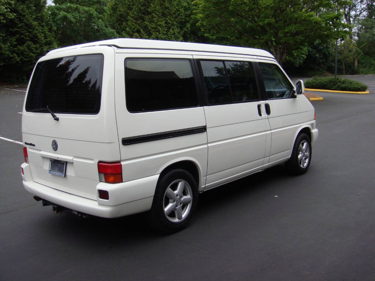 Used 2001 Volkswagen Eurovan FWD image 8