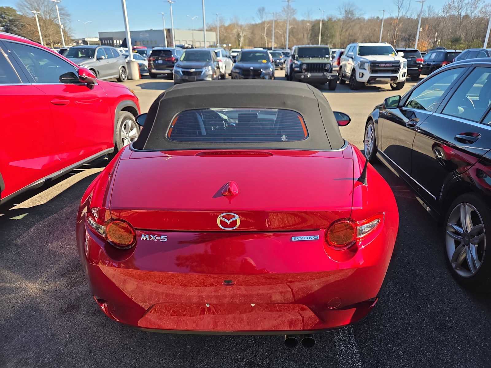 Used 2022 MAZDA MX-5 Miata Grand Touring w/ Weather Package image 5