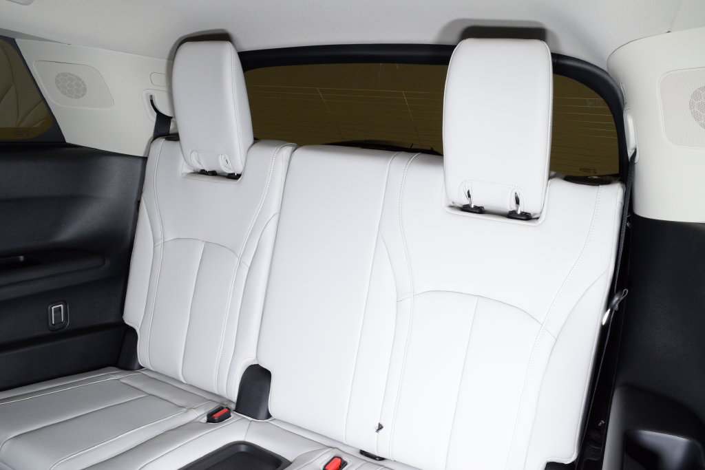 New 2027 INFINITI QX60 Luxe w/ Cargo Package AWD/4WD image 31