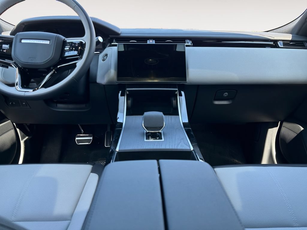 New 2026 Land Rover Range Rover Velar Dynamic SE AWD/4WD image 11