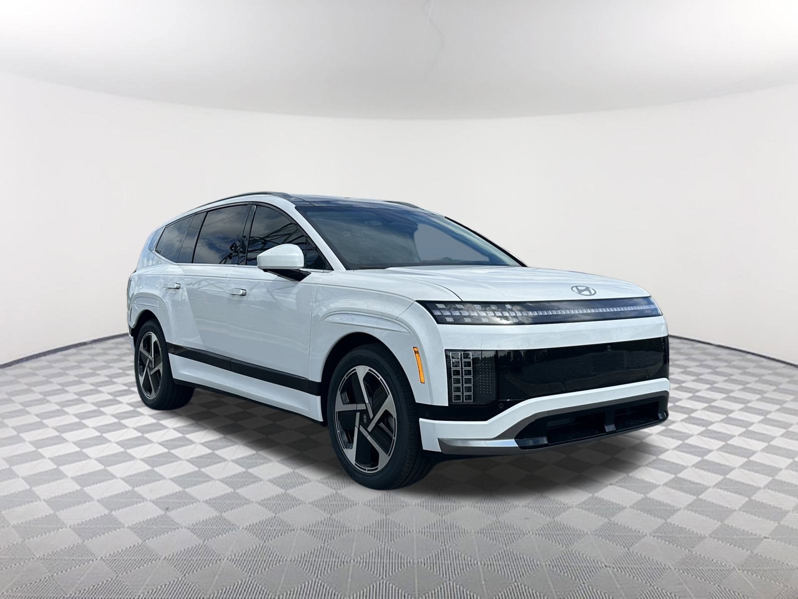 New 2026 Hyundai Ioniq 9 Calligraphy image 3