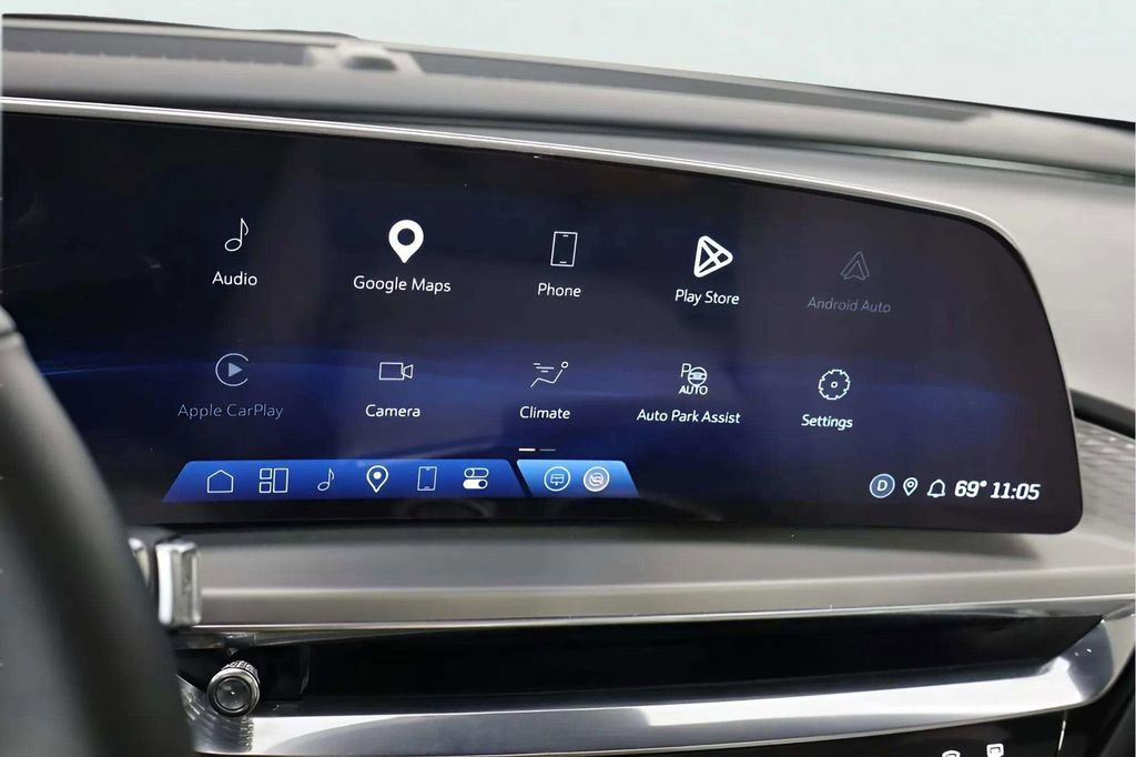 Used 2024 Cadillac Lyriq Luxury image 20