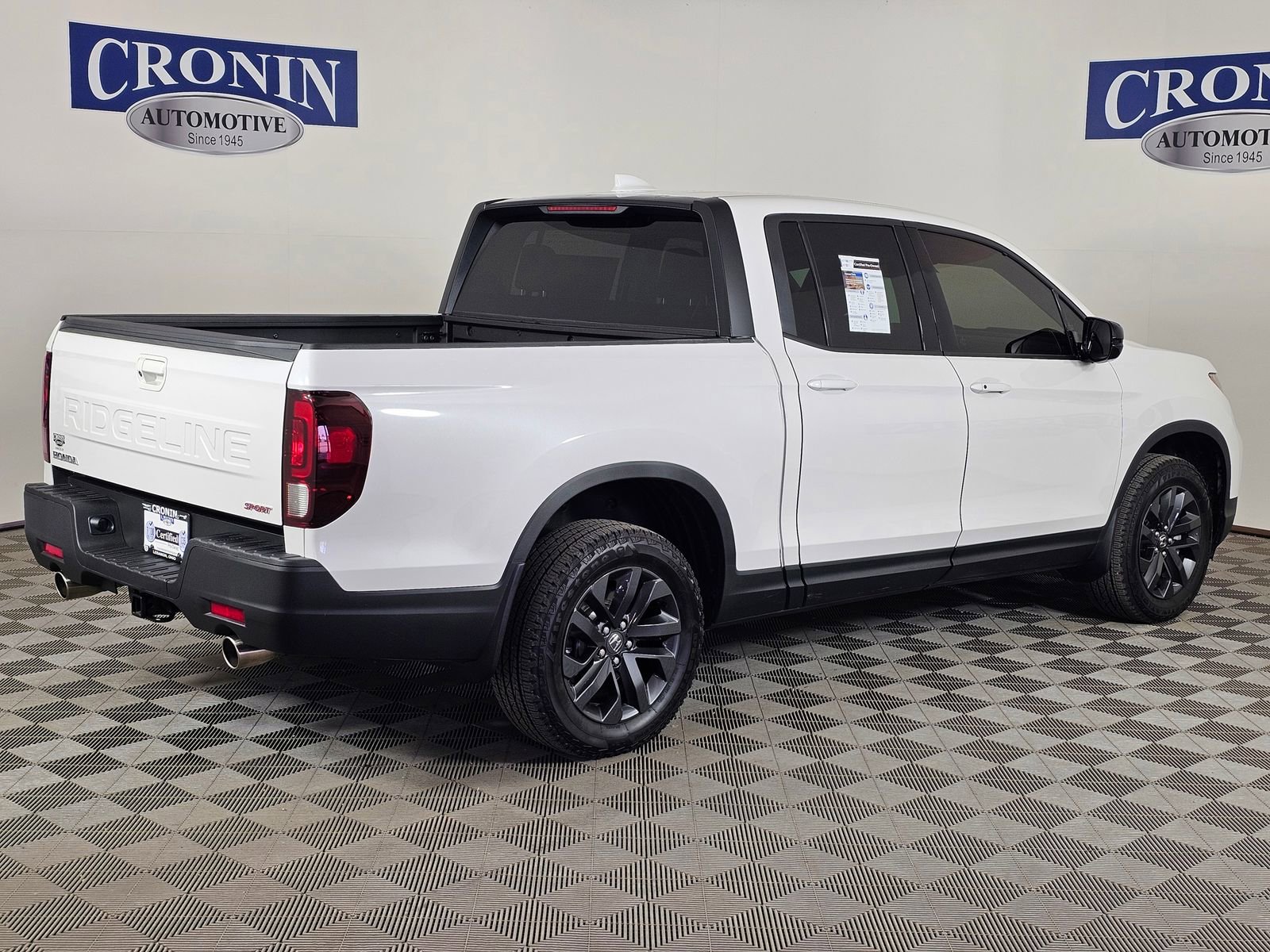 Used 2025 Honda Ridgeline Sport image 5