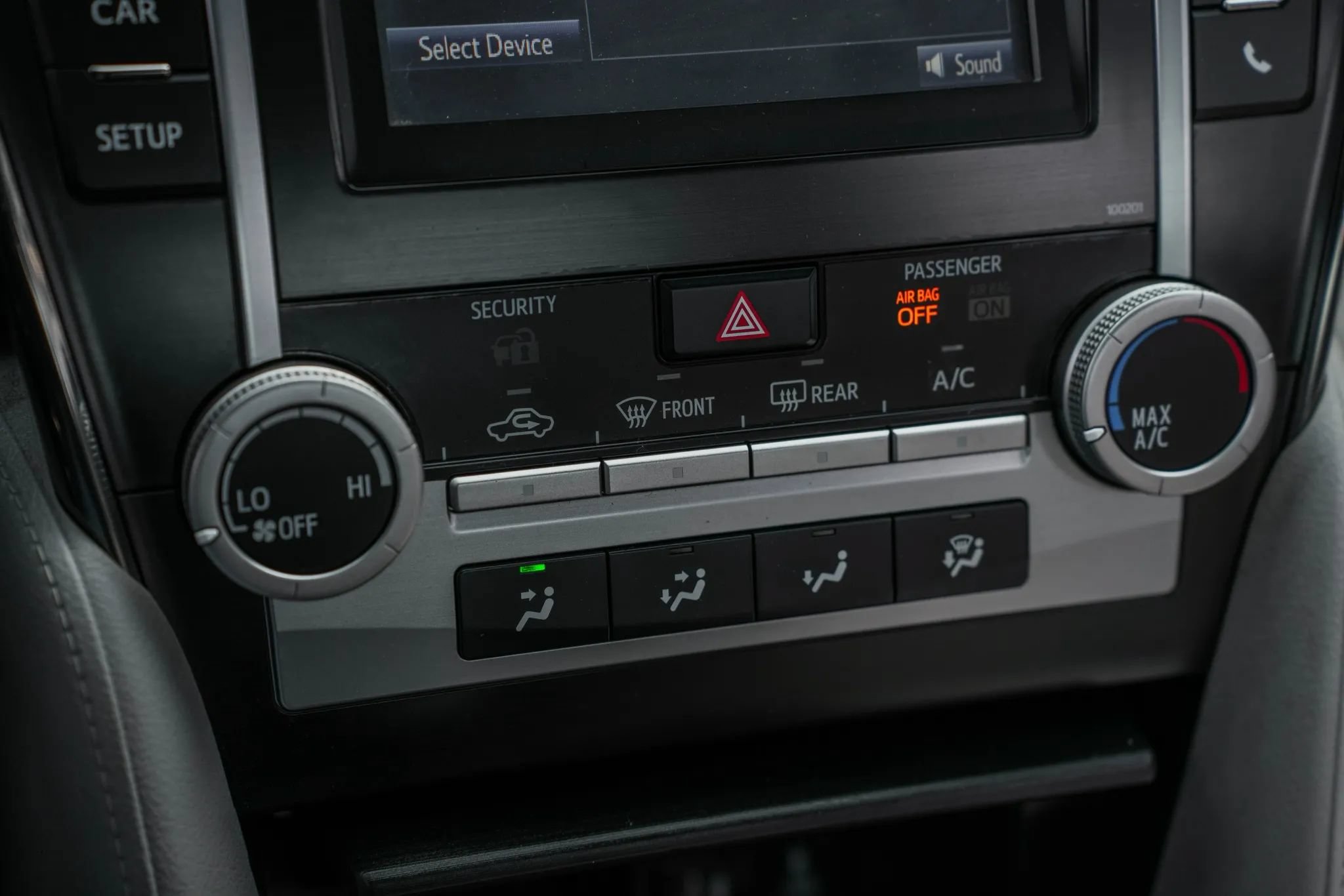 Used 2014 Toyota Camry LE FWD image 22