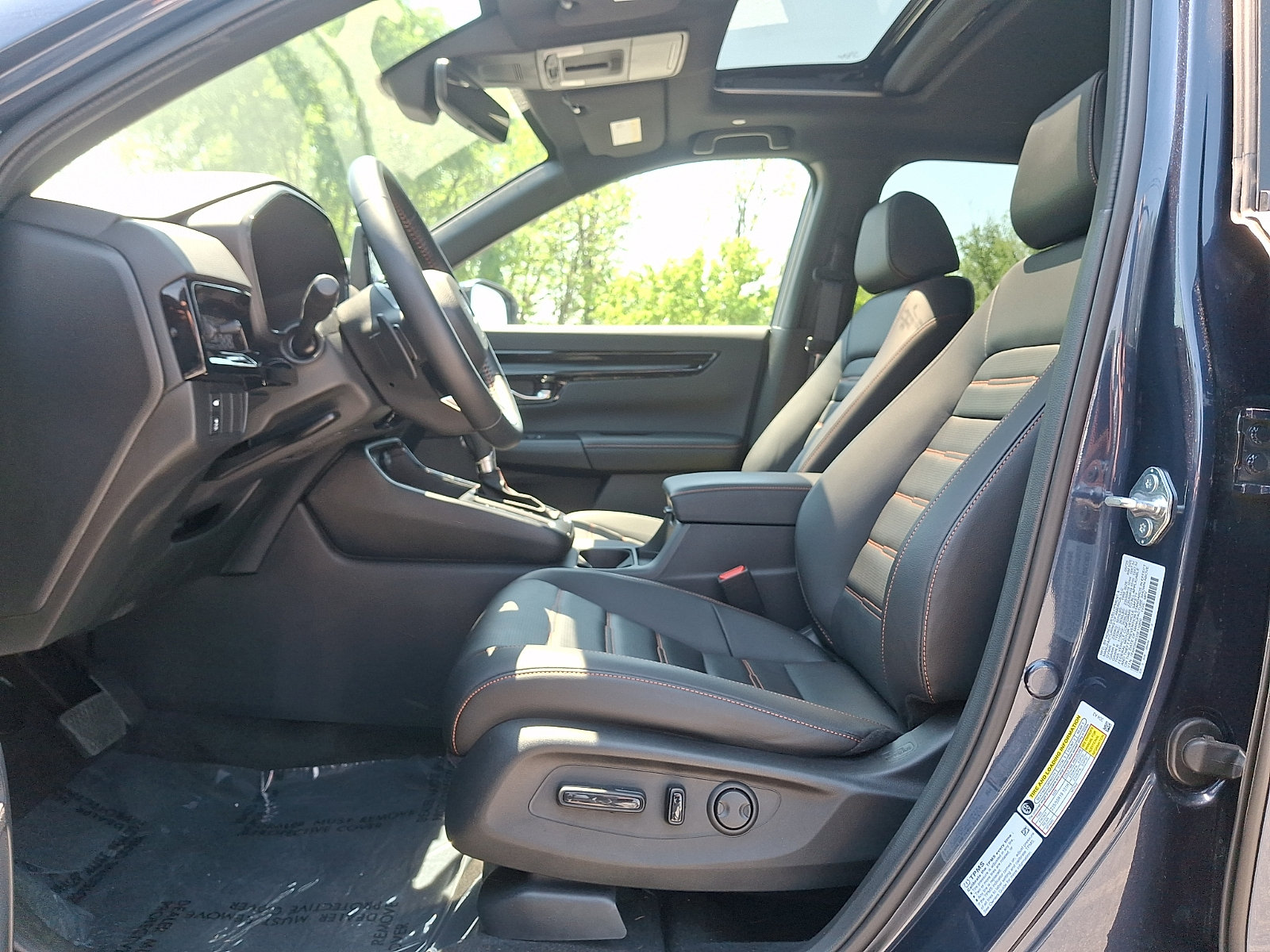 Certified 2025 Honda CR-V Sport Touring image 13