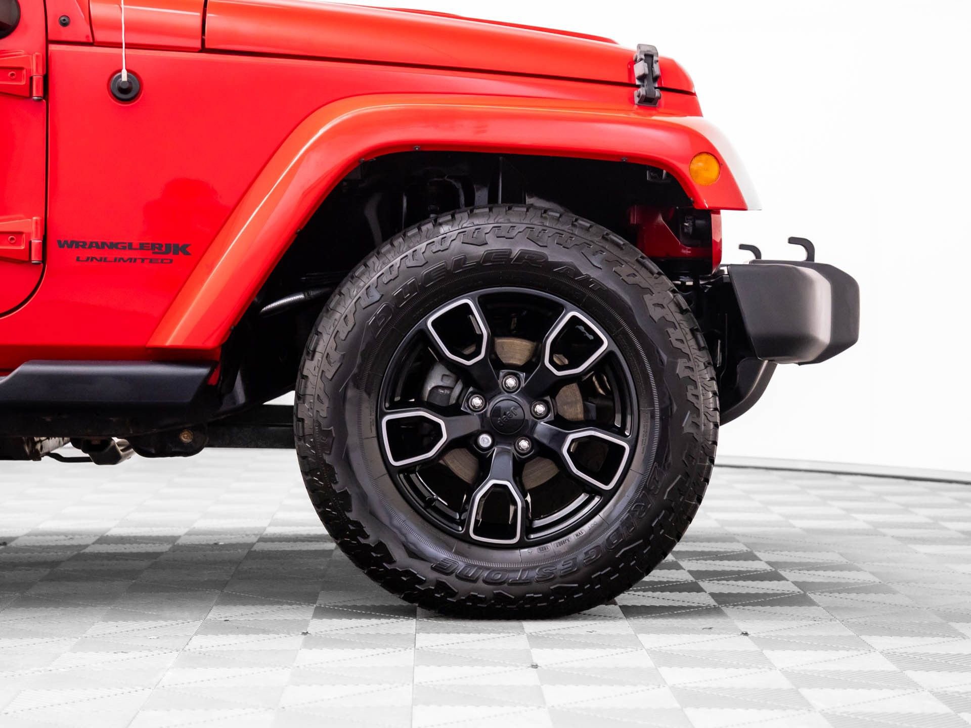 Used 2018 Jeep Wrangler Unlimited Sahara image 23