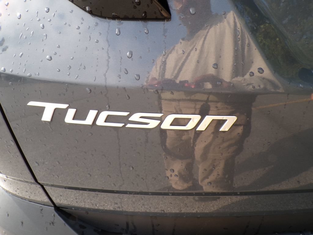 Certified 2025 Hyundai Tucson SEL AWD/4WD image 17