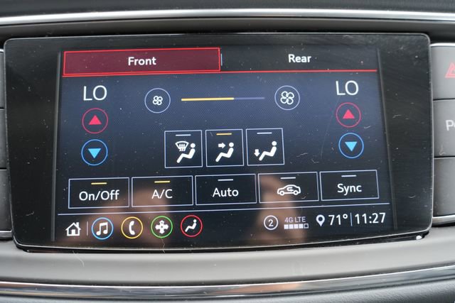 Used 2021 Buick Enclave Essence AWD/4WD image 26