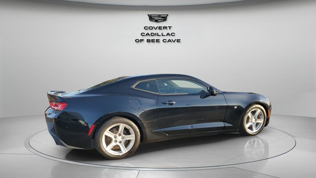 Used 2017 Chevrolet Camaro LT image 10