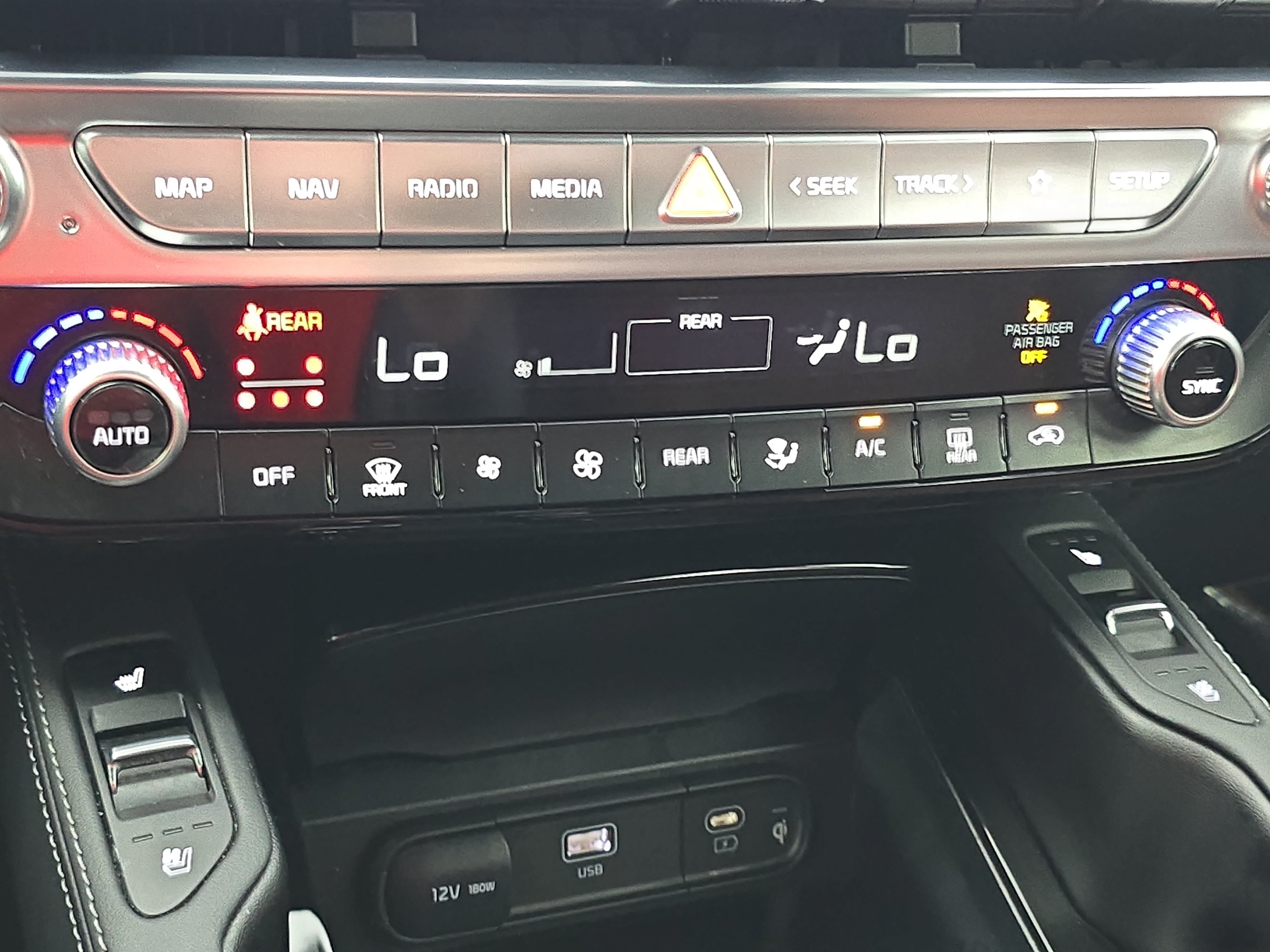 Used 2025 Kia Telluride SX Prestige AWD/4WD image 25