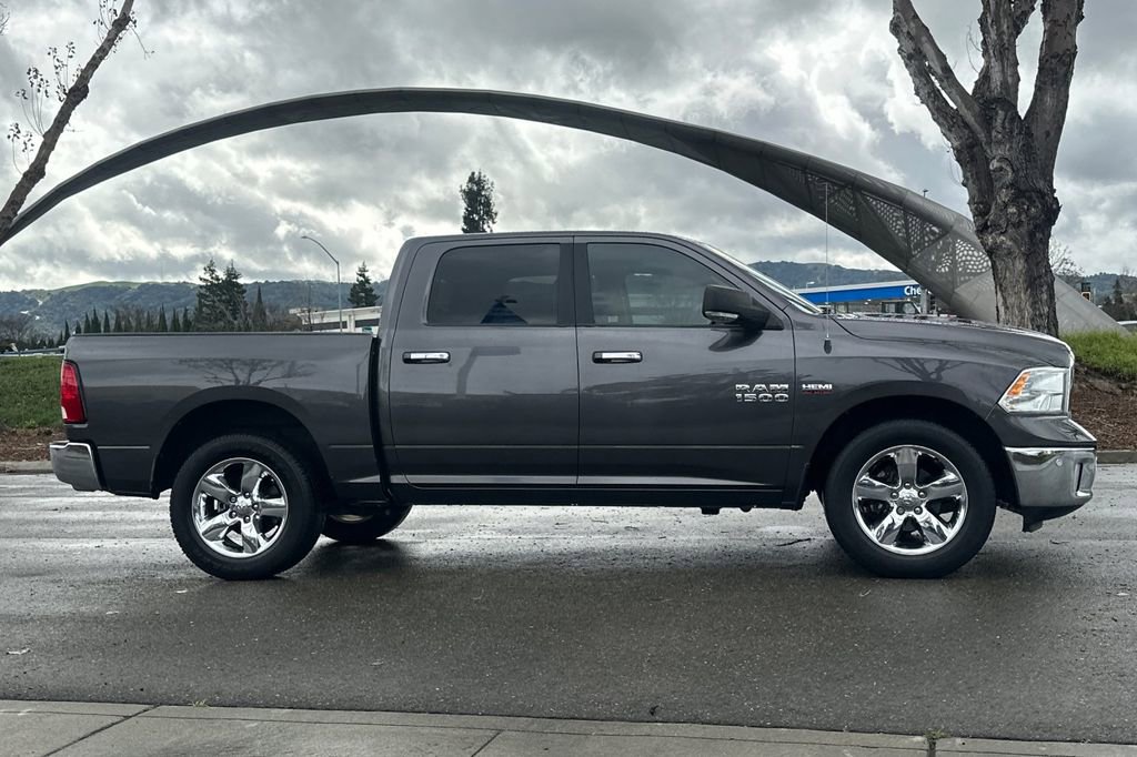 Used 2017 RAM 1500 Lone Star image 3