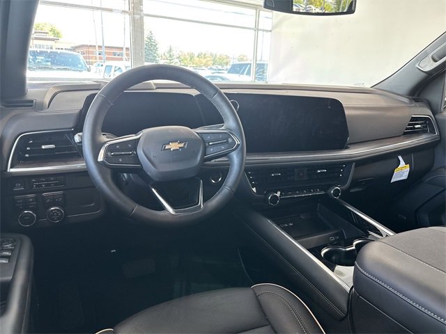 New 2025 Chevrolet Suburban Premier image 22