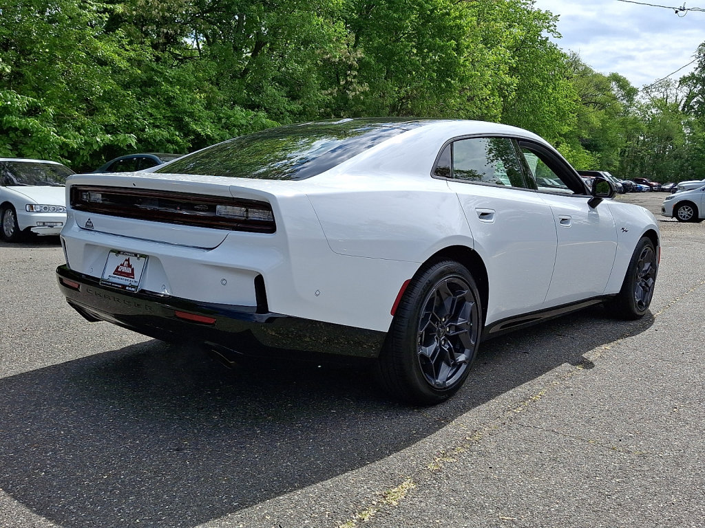 New 2026 Dodge Charger R/T AWD/4WD image 5