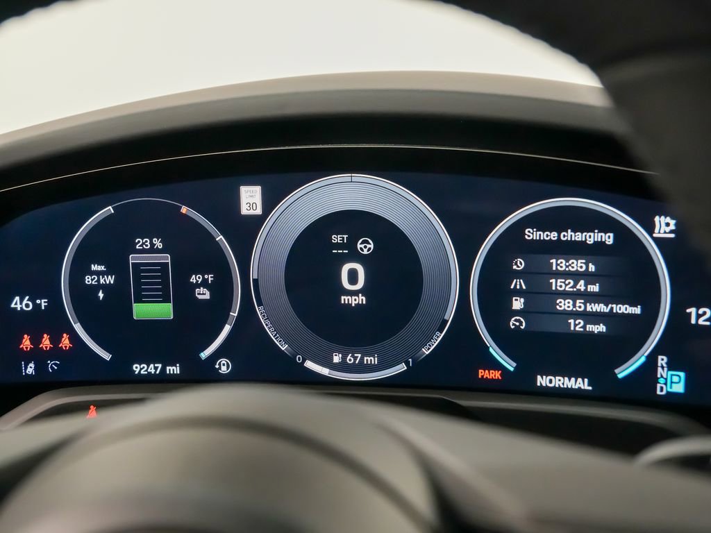 Certified 2025 Porsche Taycan image 27