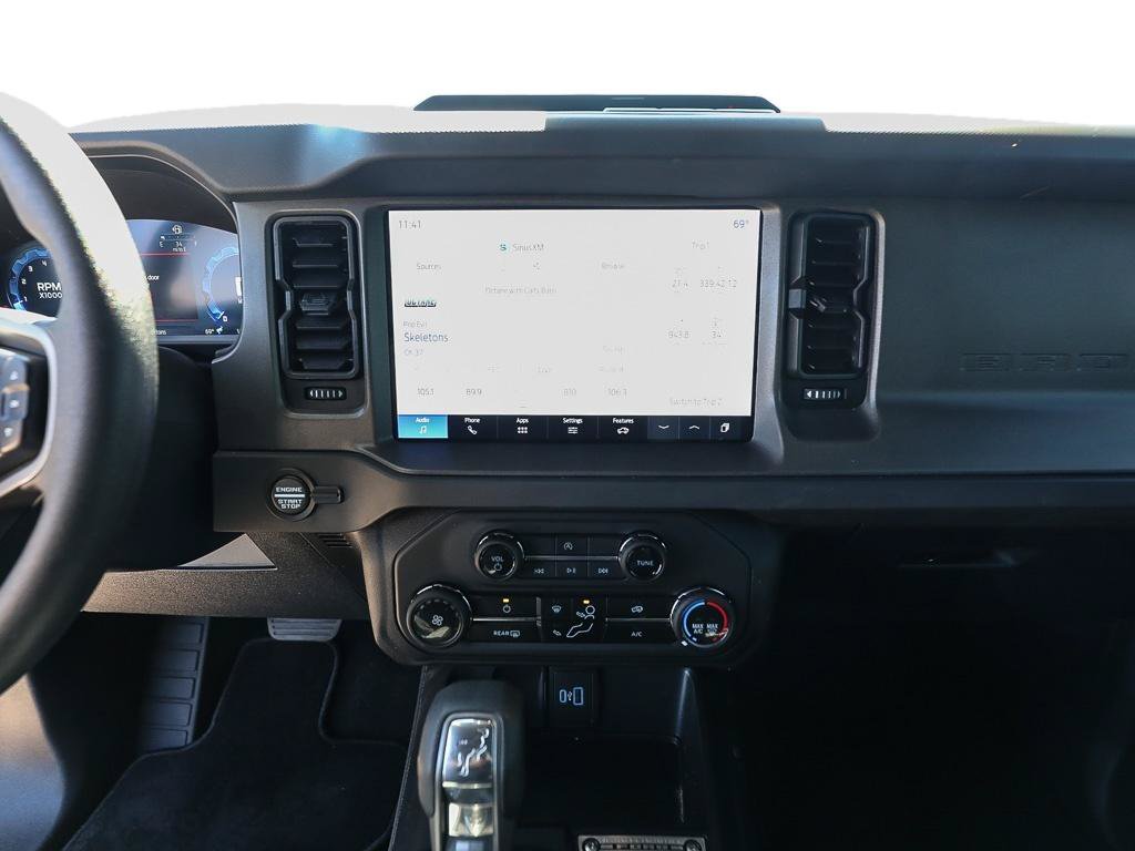 Used 2025 Ford Bronco 2-Door AWD/4WD image 16