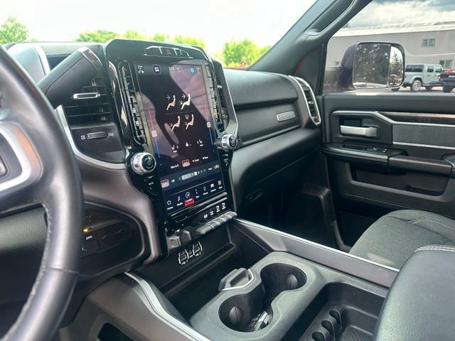 Used 2022 RAM 2500 Big Horn w/ Level C Equiment Group AWD/4WD image 29