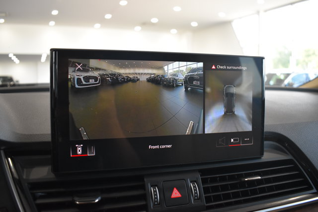 Used 2023 Audi Q5 2.0T Premium Plus w/ Premium Plus Package AWD/4WD image 16