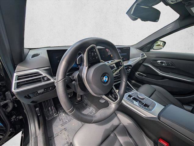 Used 2025 BMW 330i xDrive Sedan AWD/4WD image 10
