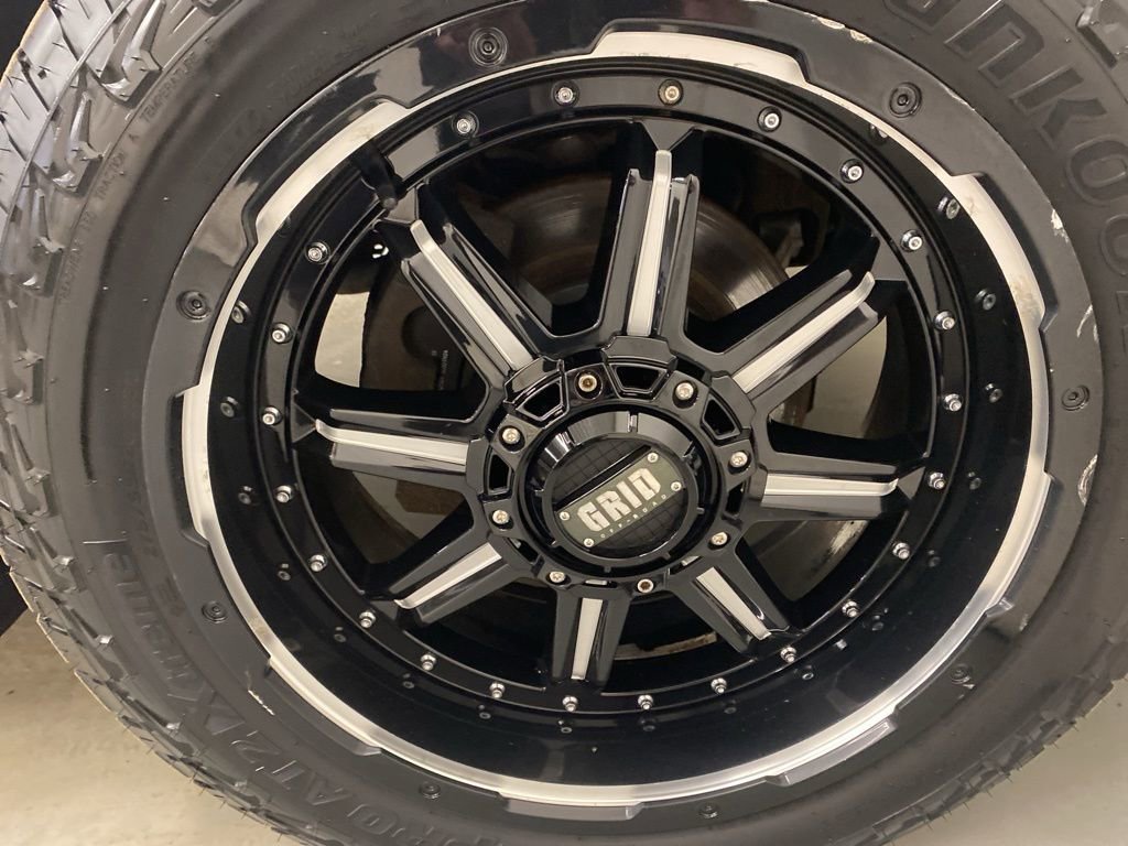 Used 2016 Chevrolet Tahoe LTZ image 24