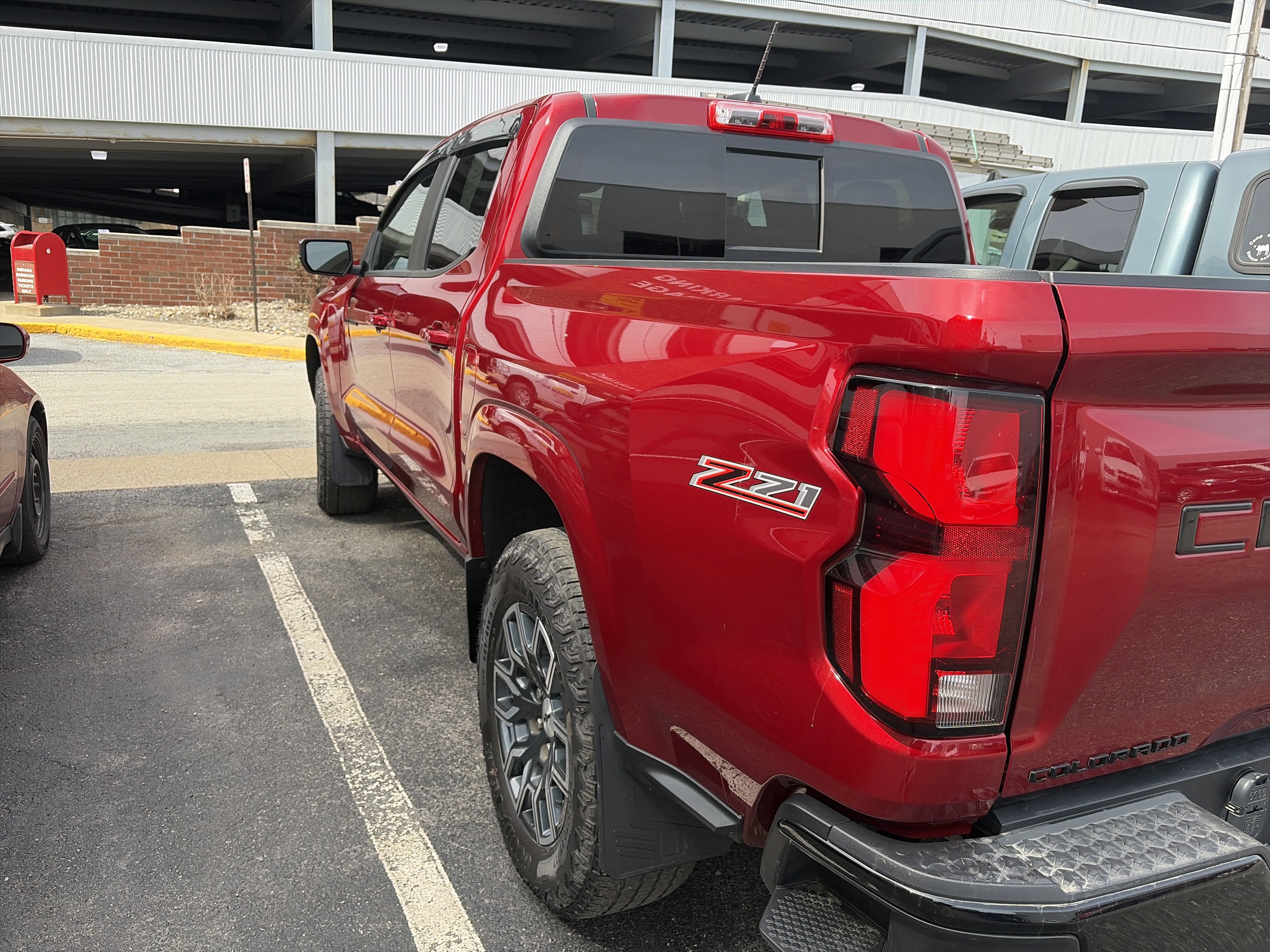 Certified 2024 Chevrolet Colorado Z71 w/ Z71 Convenience Package 2 image 8
