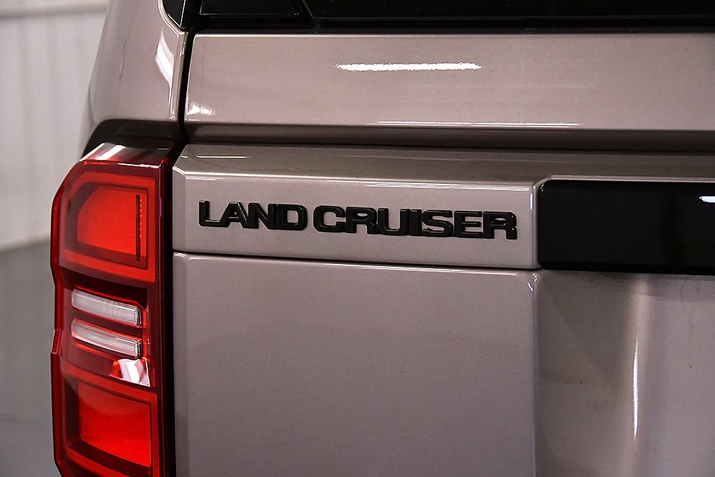 Used 2024 Toyota Land Cruiser w/ Premium Package AWD/4WD image 12