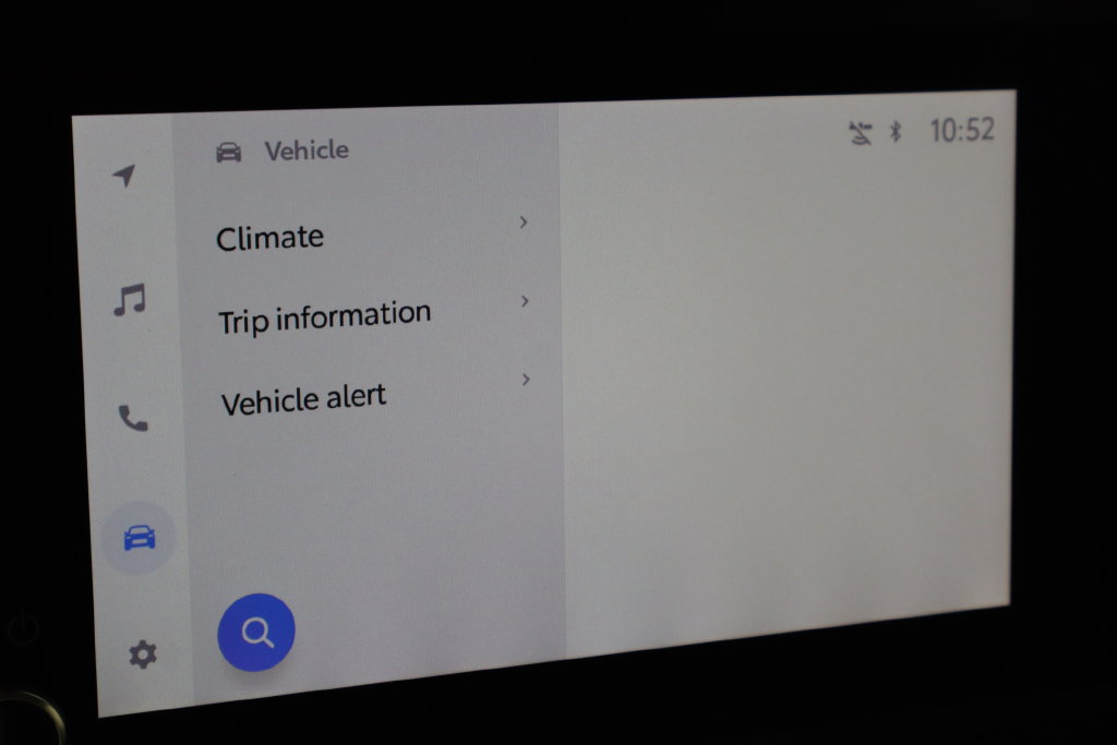 Used 2025 Toyota Sienna LE FWD image 28