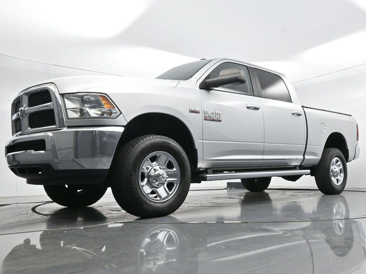 Used 2018 RAM 2500 SLT image 43