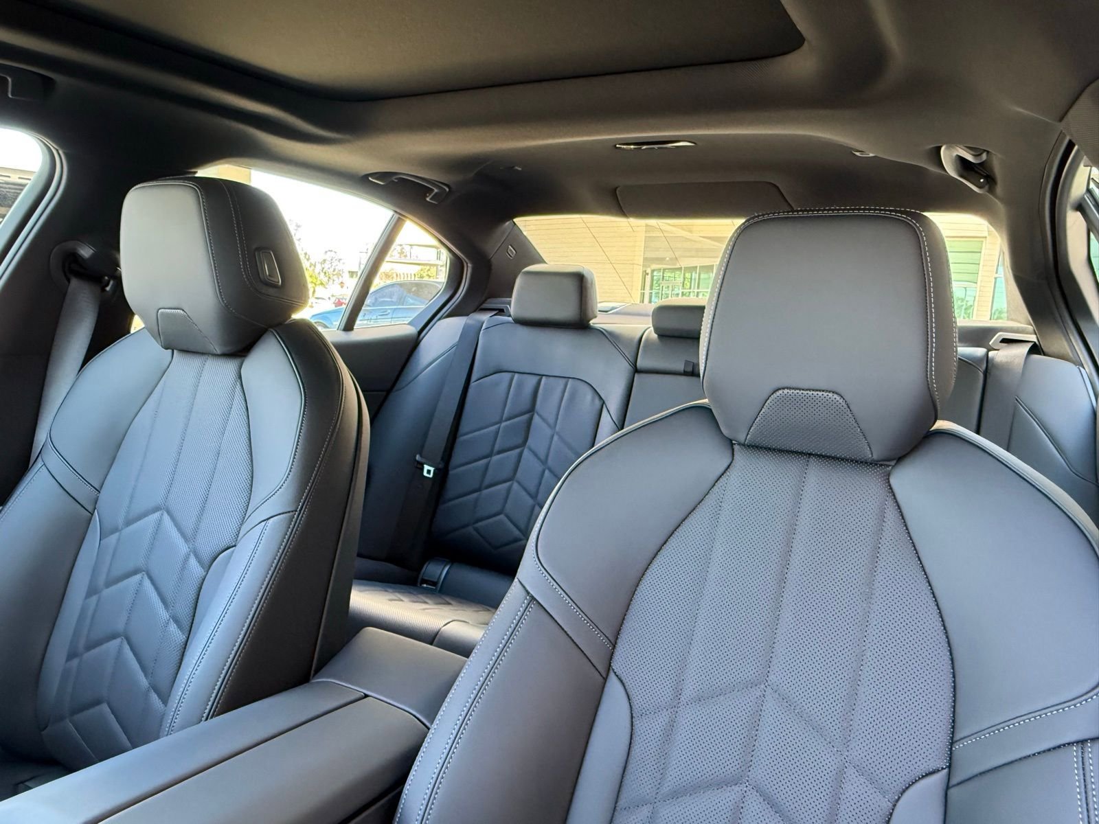 New 2026 BMW 530i w/ Convenience Package image 15