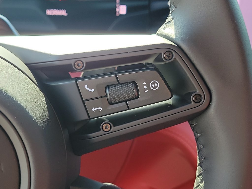 New 2026 Porsche Cayenne Turbo AWD/4WD image 37