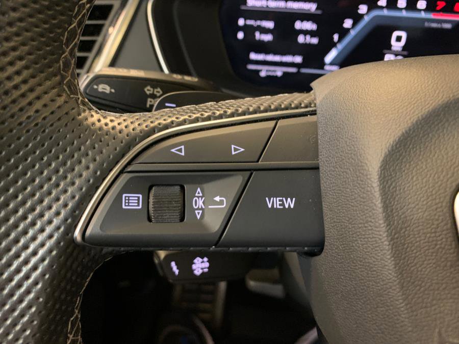 Used 2022 Audi SQ5 Premium Plus w/ Premium Plus Package image 21